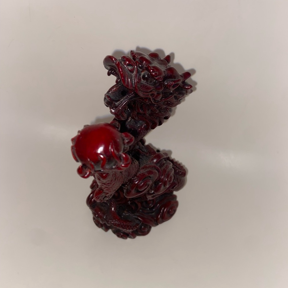 RED CHINESE DRAGON, INTRICATE DETAILS MADE OF RESIN 6" TALL